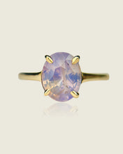 Load image into Gallery viewer, Opalescent Purple Sapphire Ring
